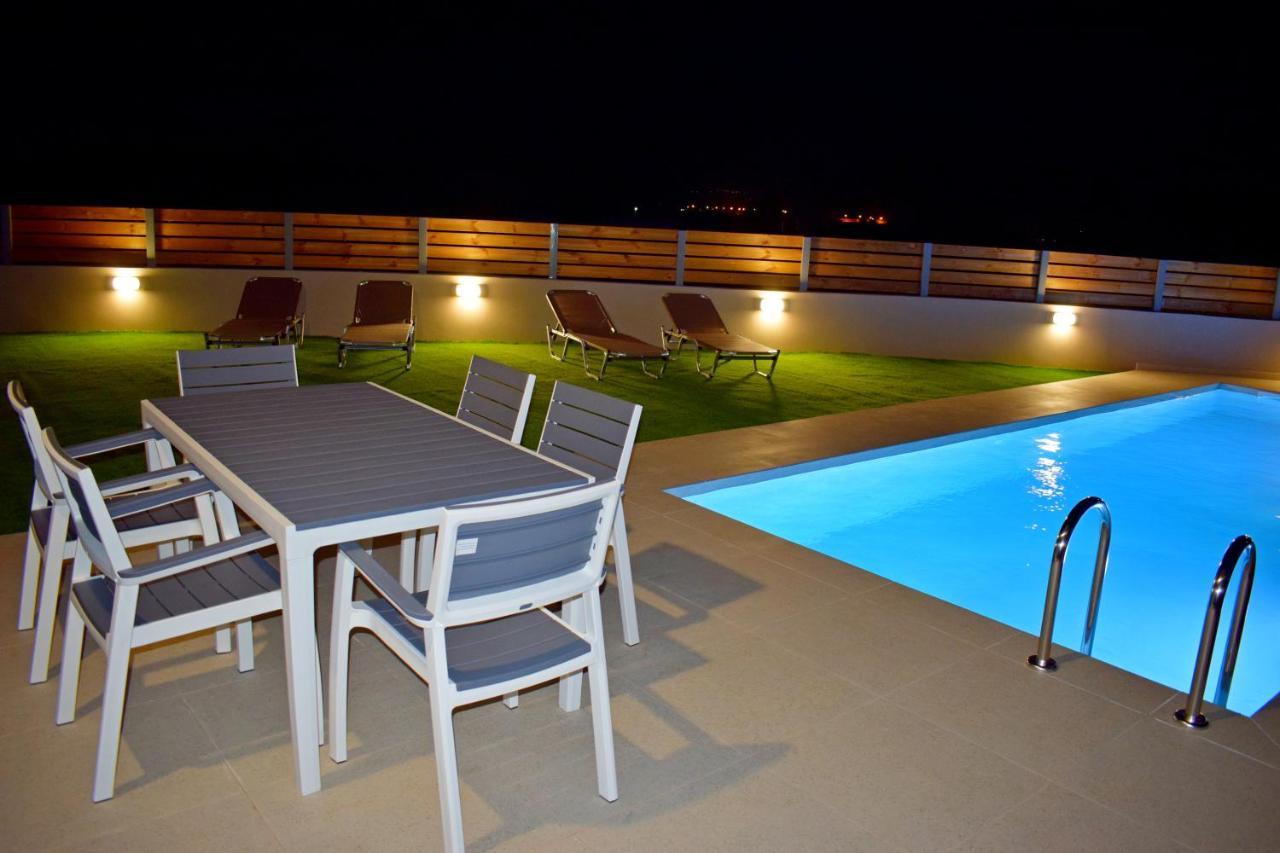 Balos Residence Private Pool Seafront Seaview Kíssamos Esterno foto