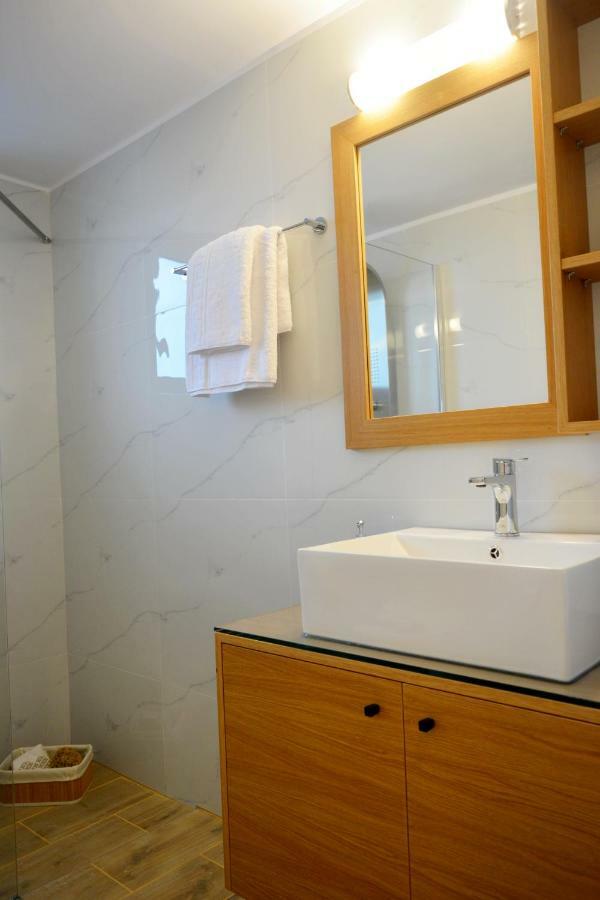 Balos Residence Private Pool Seafront Seaview Kíssamos Esterno foto